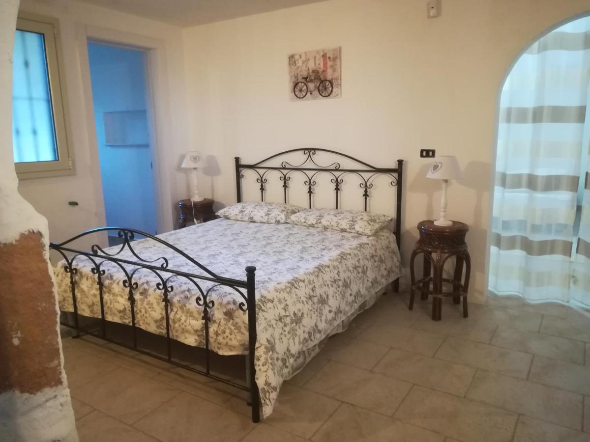 Trullo Alessandro E Villa Raffaela Сан-Віто-дей-Норманні Екстер'єр фото